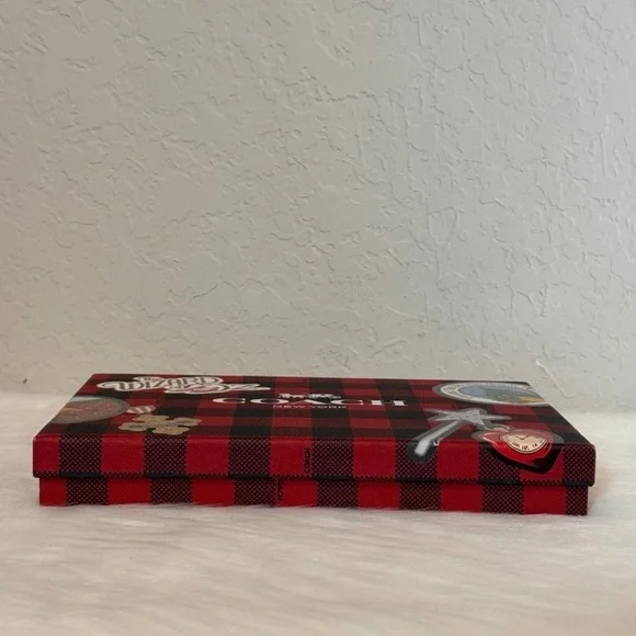 Coach Wizard of Oz Wallet Set - Picture 8 of 10